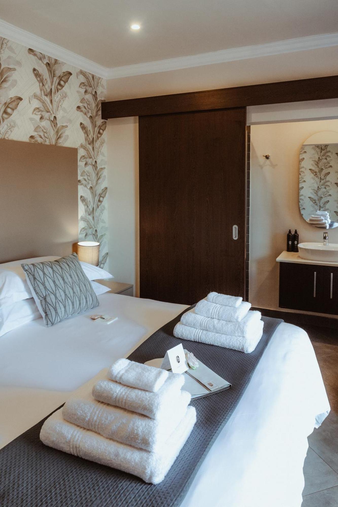 The Feather Hill Boutique Hotel Почефструм Екстер'єр фото